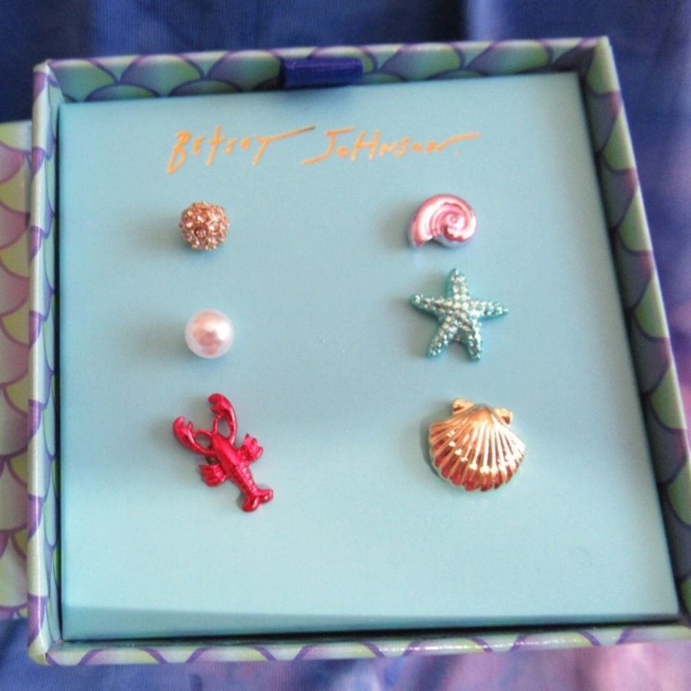 BETSEY JOHNSON Mermaid Jewels Mismatched Six Sea Creature Stud Earrings NEW NWT